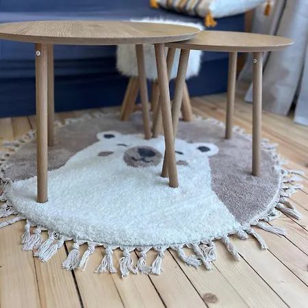 The Nest Above דירה