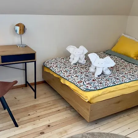 The Nest Above Апартамент *